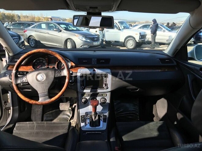 Volkswagen Passat 2009, 177,000 km - 1.8 л - Bakı