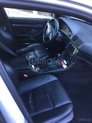 BMW 530 2002, 145,000 km - 0.1 л - Bakı