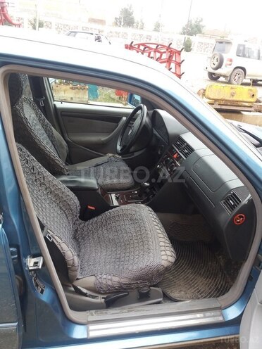 Mercedes C 240 1999, 176,000 km - 2.4 l - Qəbələ
