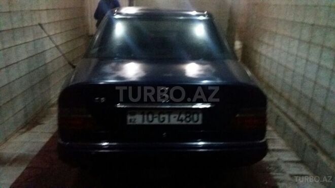 Mercedes E 280 1995, 250,000 km - 2.8 л - Bakı