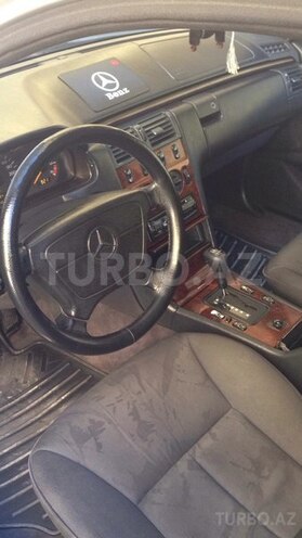 Mercedes E 230 1997, 350,000 km - 2.3 l - Bakı