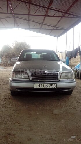 Mercedes C 180 1996, 310,000 km - 1.8 l - Saatlı