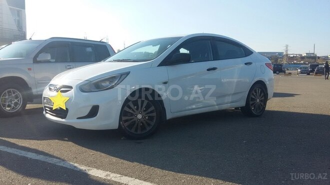 Hyundai Accent 2014, 122,000 km - 1.4 l - Bakı