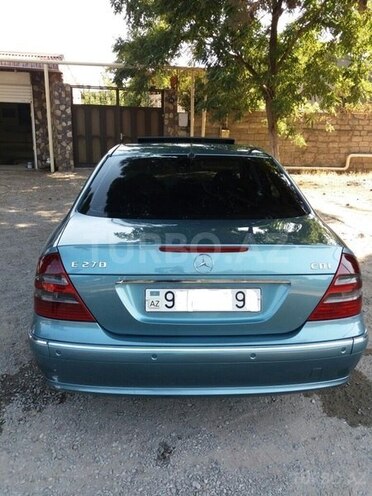 Mercedes E 270 2002, 300,000 km - 2.7 l - Bakı