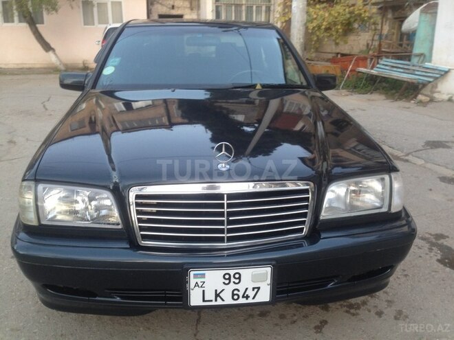 Mercedes C 200 2001, 95,000 km - 2.0 l - Bakı
