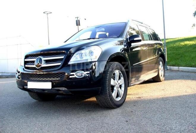 Mercedes GL 450 2007, 136,000 km - 4.7 l - Bakı