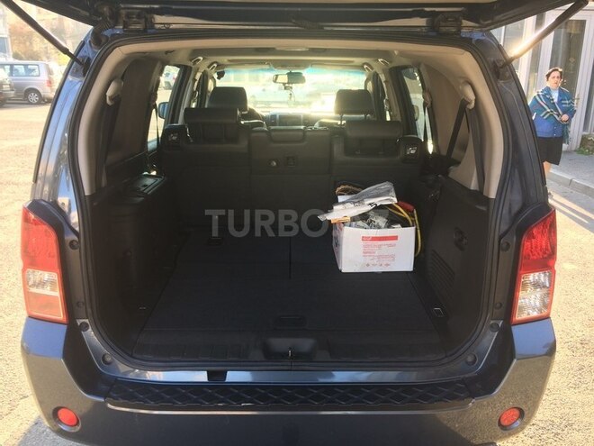 Nissan Pathfinder 2006, 246,000 km - 0.3 l - Bakı