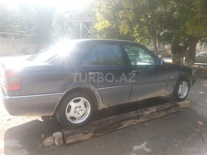 Mercedes C 200 1995, 251,000 km - 2.0 l - Bakı
