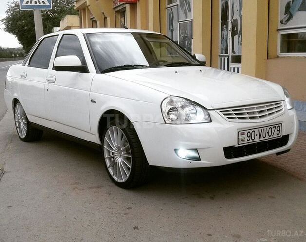 LADA (VAZ) Priora 2013, 1 km - 0.2 l - Şirvan
