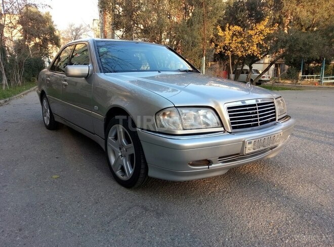 Mercedes C 240 1998, 220,000 km - 2.4 l - Bakı
