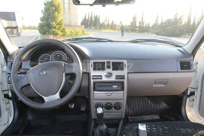 LADA (VAZ) Priora 2013, 1 km - 0.2 l - Şirvan