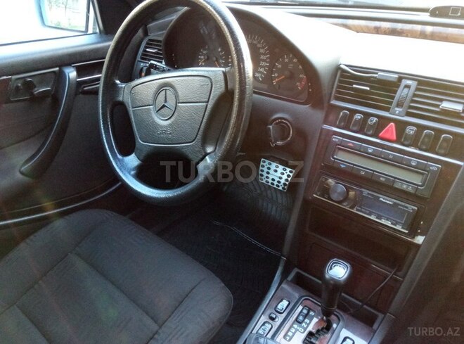 Mercedes C 240 1998, 220,000 km - 2.4 l - Bakı