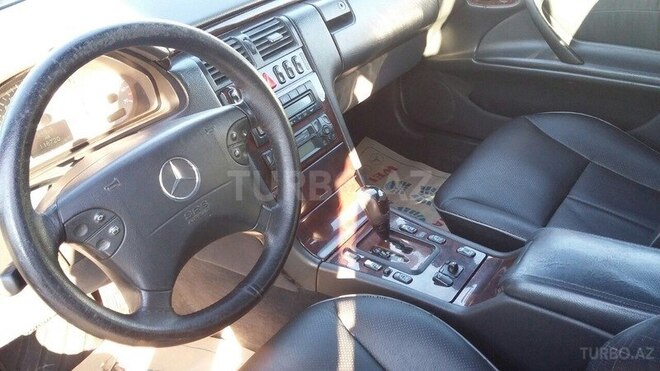 Mercedes E 320 2001, 196,000 km - 3.2 l - Bakı
