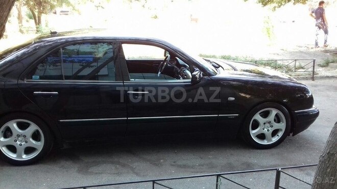 Mercedes E 270 1998, 200 km - 0.3 л - Bakı