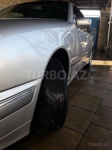 Mercedes E 280 1999, 346,500 km - 2.8 l - Şəki