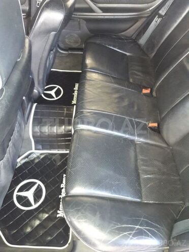 Mercedes E 280 1999, 346,500 km - 2.8 l - Şəki