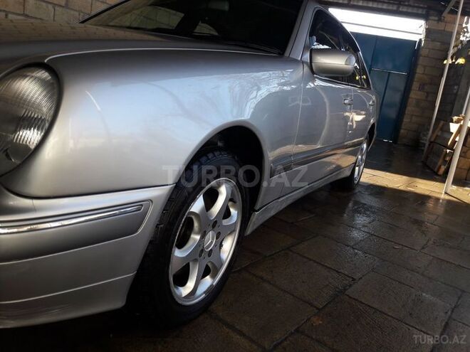 Mercedes E 280 1999, 346,500 km - 2.8 l - Şəki