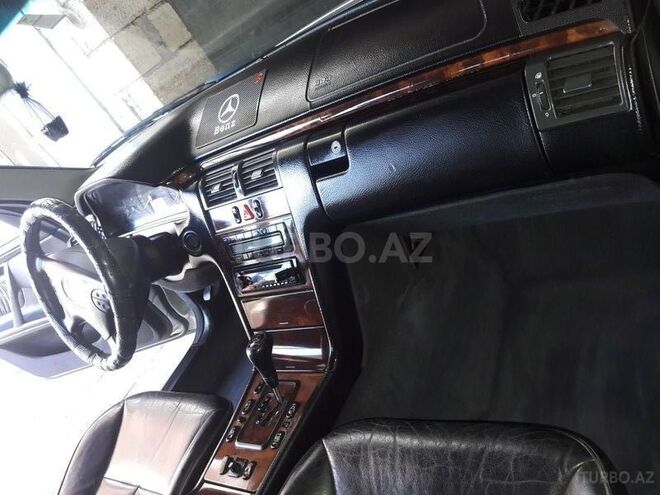 Mercedes E 280 1999, 346,500 km - 2.8 l - Şəki