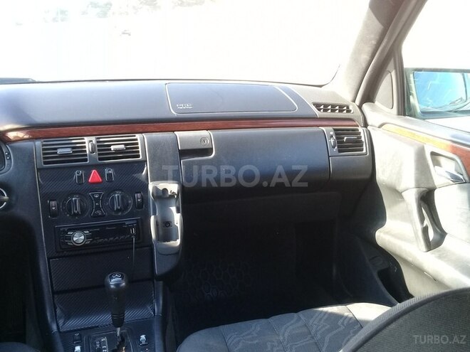 Mercedes E 220 1998, 500,001 km - 2.2 l - Bakı