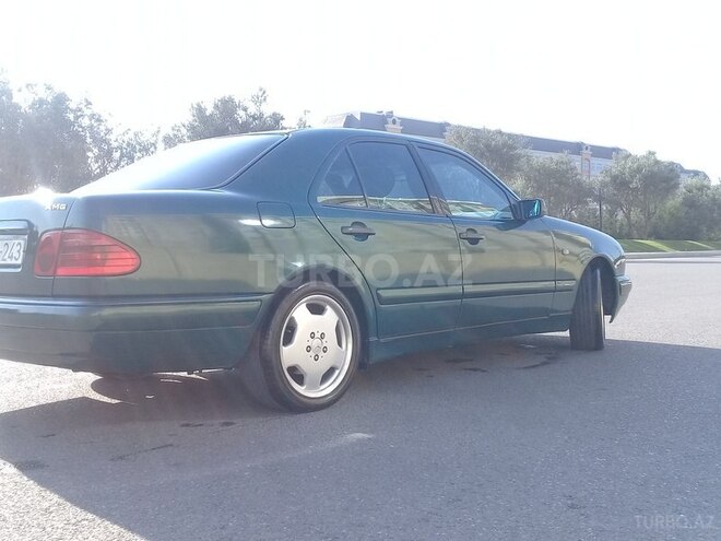 Mercedes E 220 1998, 500,001 km - 2.2 l - Bakı