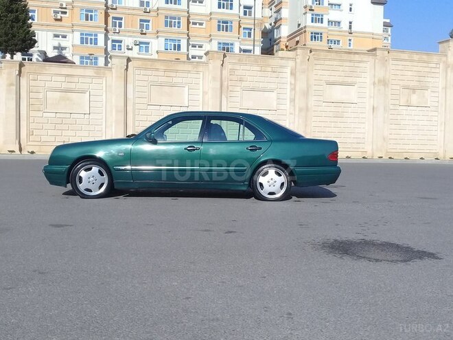 Mercedes E 220 1998, 500,001 km - 2.2 l - Bakı