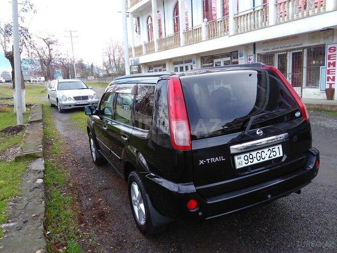 Nissan X-Trail 2004, 185,000 km - 2.0 л - Zaqatala