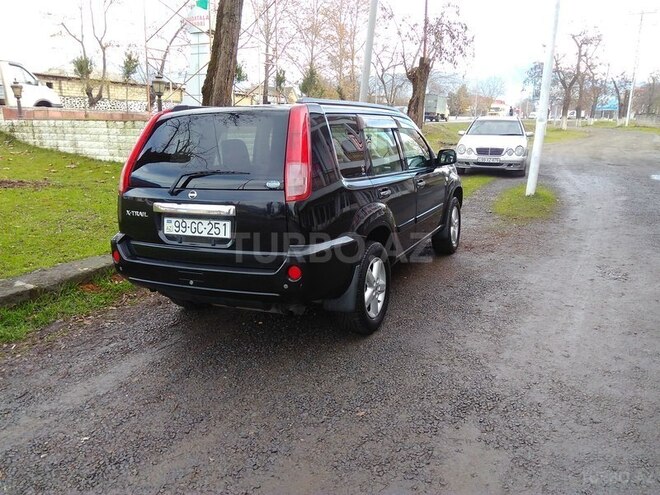 Nissan X-Trail 2004, 185,000 km - 2.0 л - Zaqatala