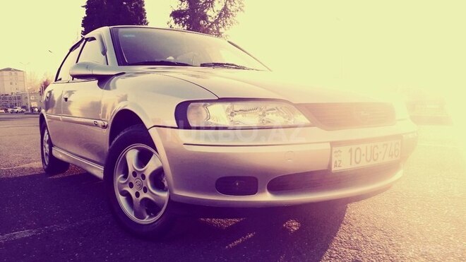 Opel Vectra 2000, 348,000 km - 0.2 l - Qazax