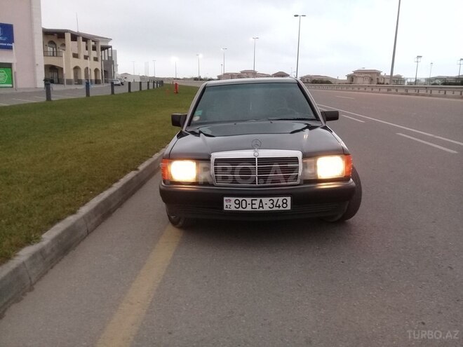 Mercedes 190 1990, 272,897 km - 2.0 l - Bakı