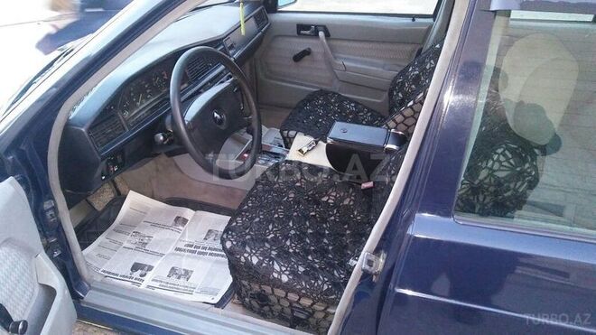 Mercedes 190 1989, 396,000 km - 2.0 l - Şamaxı