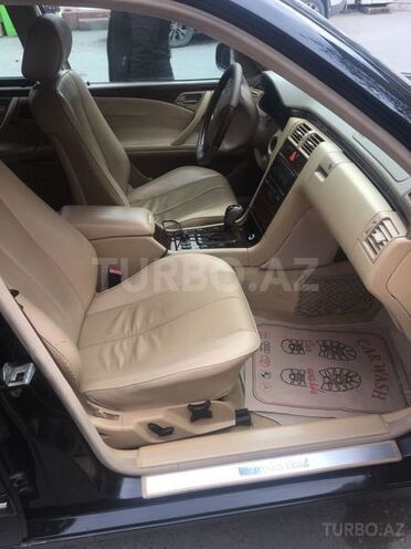 Mercedes E 240 2001, 178,000 km - 2.6 l - Bakı