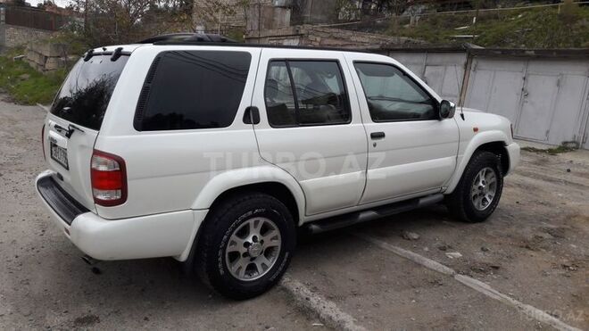 Nissan Pathfinder 2001, 329,000 km - 3.3 l - Bakı