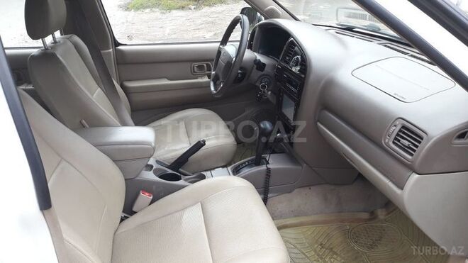 Nissan Pathfinder 2001, 329,000 km - 3.3 l - Bakı