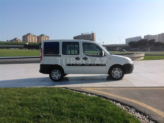 Fiat Doblo 2010, 151,000 km - 1.4 л - Bakı