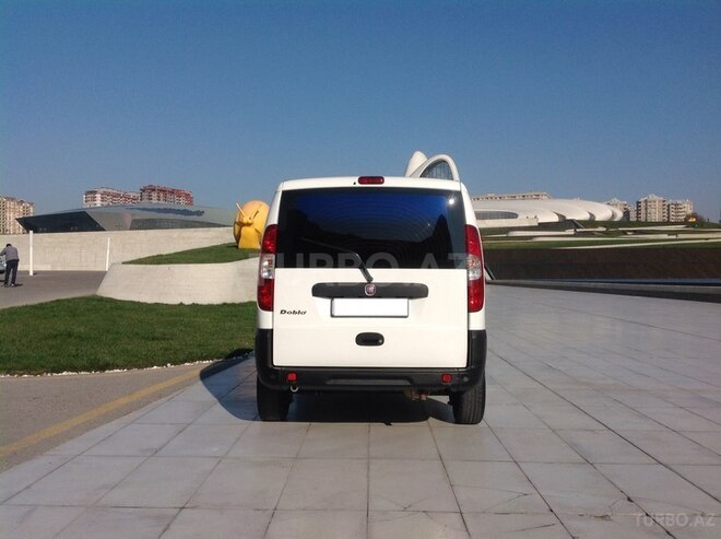 Fiat Doblo 2010, 151,000 km - 1.4 л - Bakı