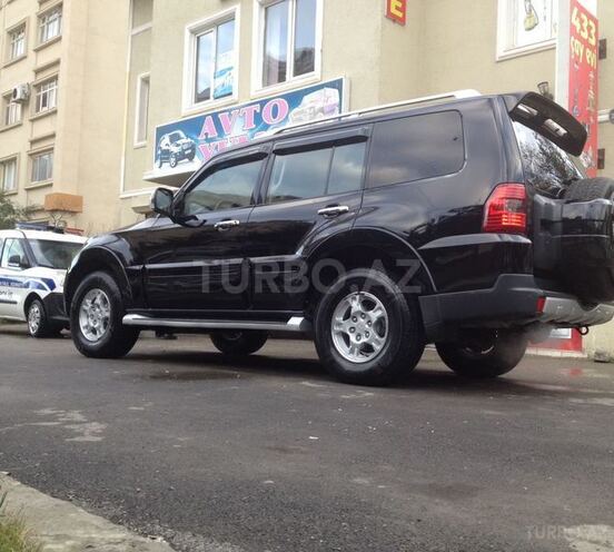 Mitsubishi Pajero 2007, 145,000 km - 3.0 l - Bakı
