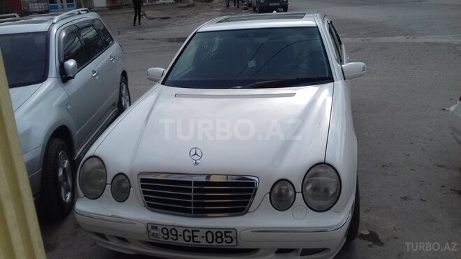 Mercedes E 320 2001, 280,000 km - 0.3 l - Bakı