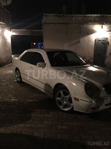 Mercedes E 320 2001, 280,000 km - 0.3 l - Bakı