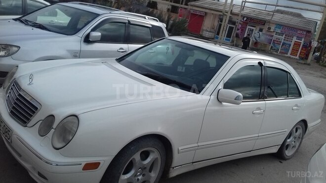 Mercedes E 320 2001, 280,000 km - 0.3 l - Bakı