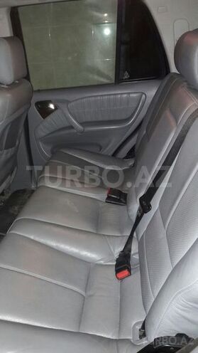 Mercedes ML 270 2004, 287,000 km - 2.7 l - Bakı