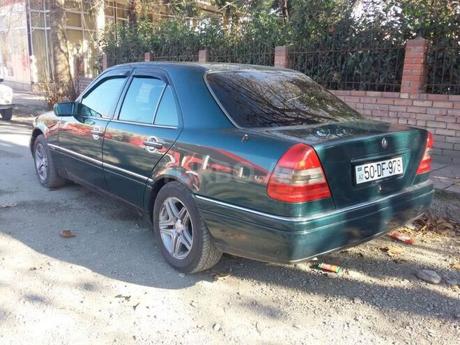 Mercedes C 180 1995, 295,232 km - 1.8 l - Gəncə