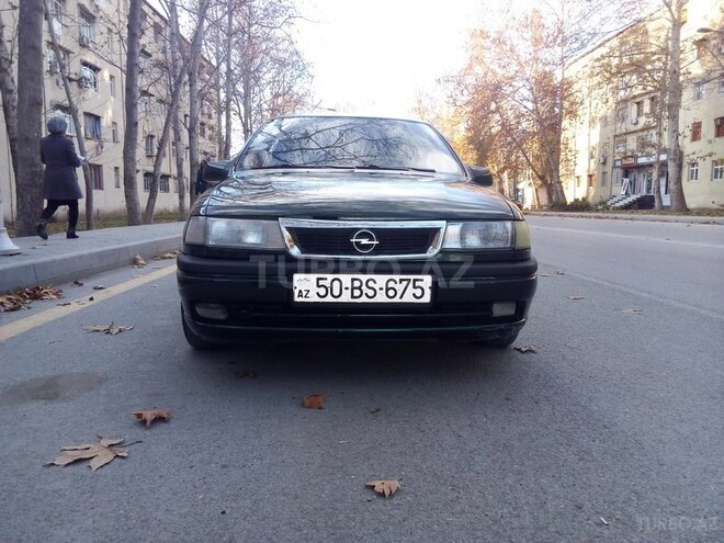 Opel Vectra 1995, 398,000 km - 1.8 l - Mingəçevir