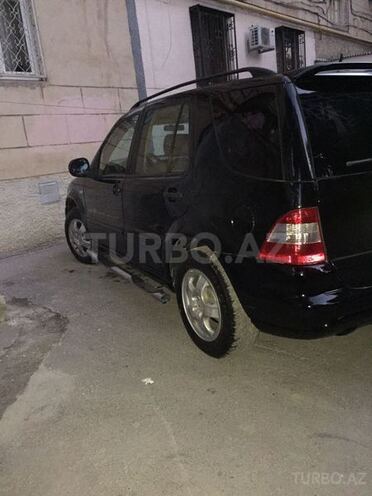 Mercedes ML 350 2004, 195,800 km - 3.5 l - Bakı