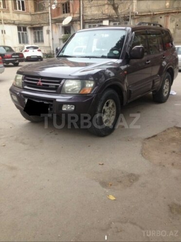 Mitsubishi Pajero 2000, 265,000 km - 3.2 л - Bakı