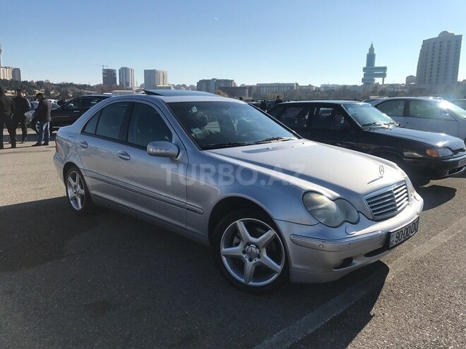 Mercedes C 240 2001, 288,000 km - 2.6 l - Bakı