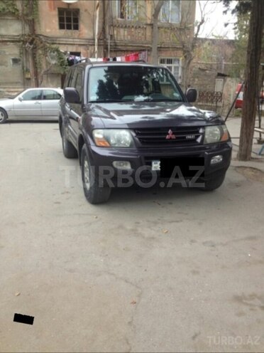 Mitsubishi Pajero 2000, 265,000 km - 3.2 л - Bakı
