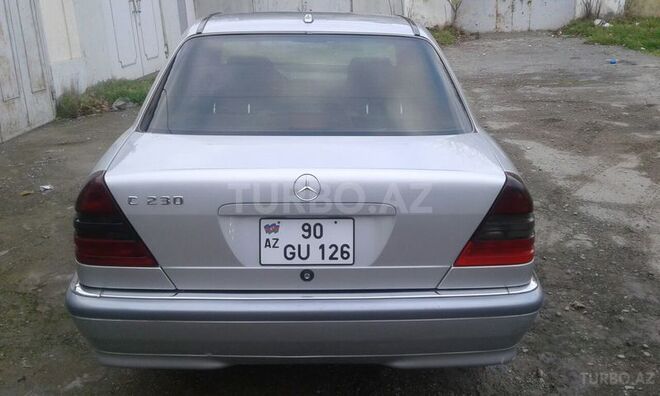 Mercedes C 230 1999, 221,000 km - 2.3 l - Bakı