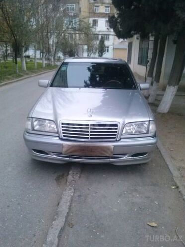 Mercedes C 230 1998, 212,750 km - 2.3 l - Sumqayıt