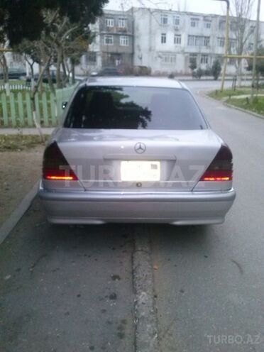 Mercedes C 230 1998, 212,750 km - 2.3 l - Sumqayıt