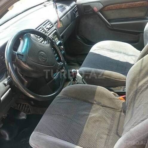 Opel Vectra 1995, 111 km - 2.0 l - İsmayıllı